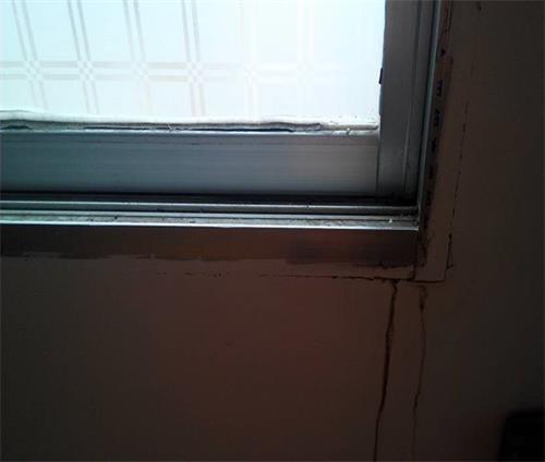 铝合金门窗可能产生渗漏的原因及防水补漏预防